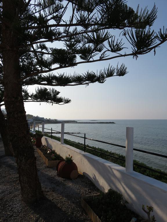 Frosso'S Sea Apartments Kokkini Hani Exterior foto