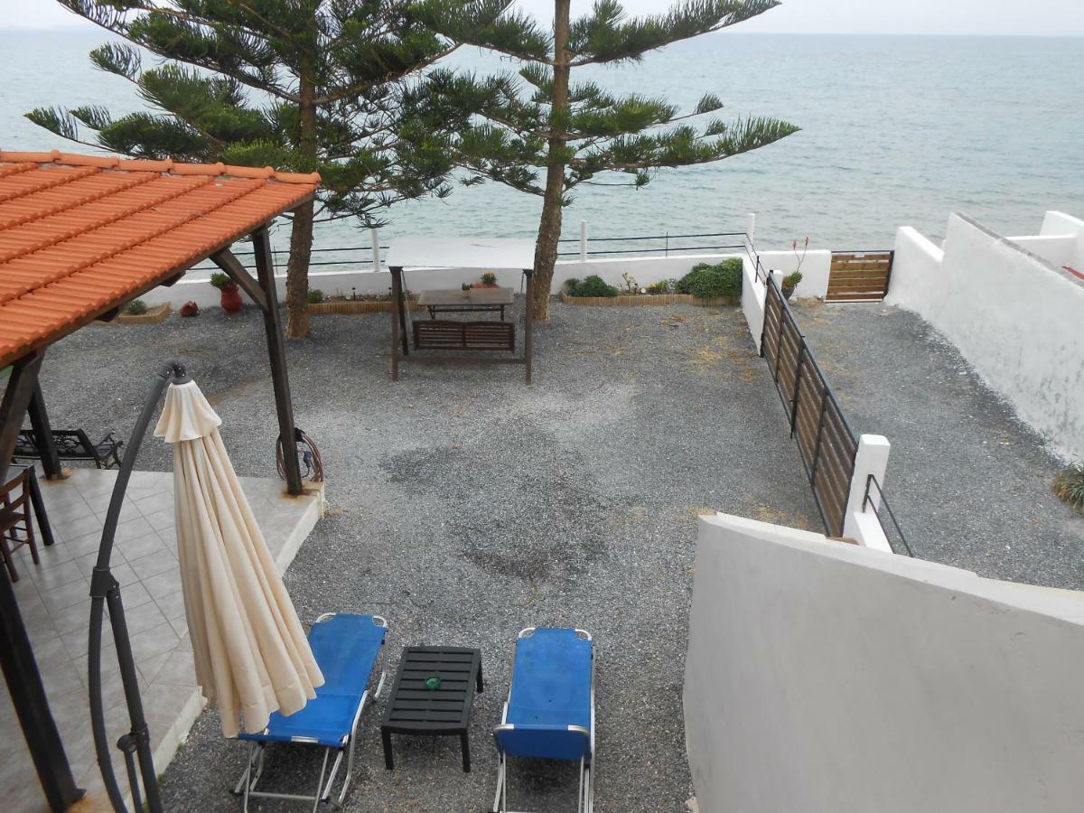 Frosso'S Sea Apartments Kokkini Hani Exterior foto